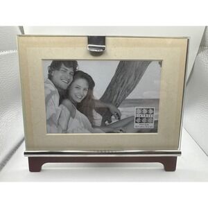 Sixtrees 4x6 Glass Picture Frame Mahogany Wood Base Chrome Accents Modern Decor